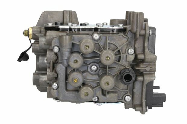 Mercedes luchtdroger unit (EAC 24V)  Moet geprogrameerd worden passend voor 4465064 4465164 4466464 A0004465064 A0004465164 A0004466464 000 446 6464 000 446 7664 001 446 3264 001 446 5664 14460464 14462264 A000 446 6464 A000 446 7664 A001 446 0464 A001 446 2264 A001 446 3264 A0014465664